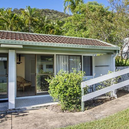 Affordable Island Escape! Queen Studio, Nelly Bay Exterior photo